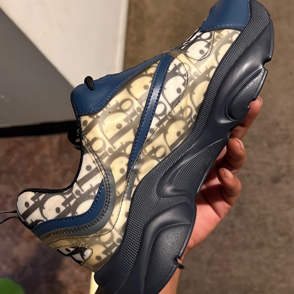 Mens Dior shoes lightly worn only 3-4 times size 9  Eur 43